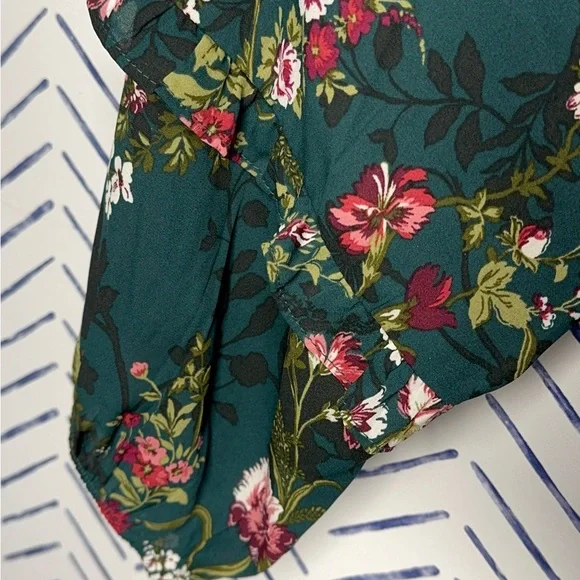 Counterparts Green Floral Boho Blouse with Ruffle Sleeves Size XL - Picture 4 of 7